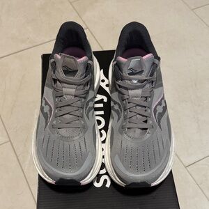 Saucony Tempus Womens